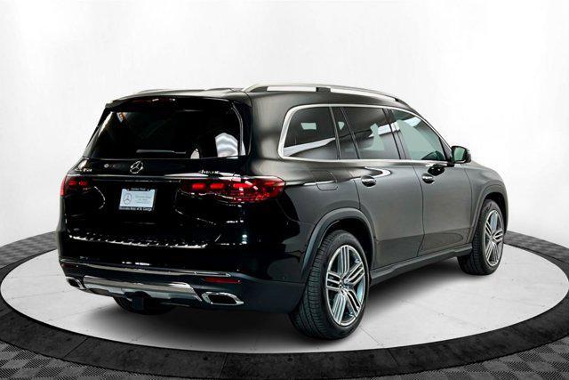 new 2025 Mercedes-Benz GLS 450 car, priced at $96,285