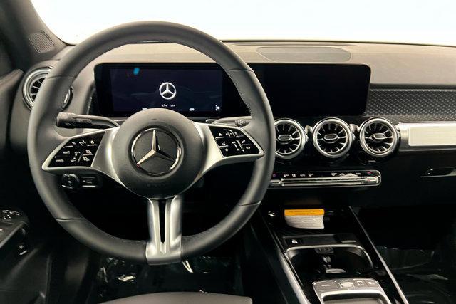 new 2025 Mercedes-Benz GLB 250 car, priced at $51,150