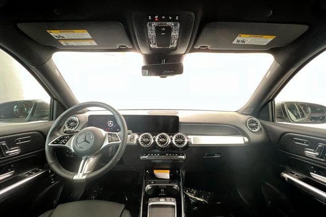new 2025 Mercedes-Benz GLB 250 car, priced at $51,150