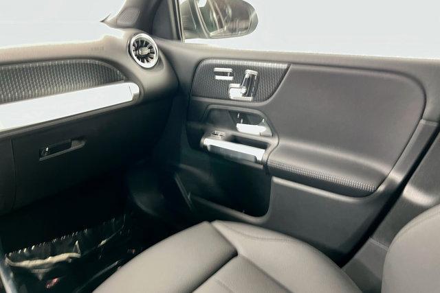 new 2025 Mercedes-Benz GLB 250 car, priced at $51,150
