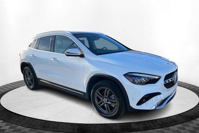 new 2025 Mercedes-Benz GLA 250 car, priced at $48,135