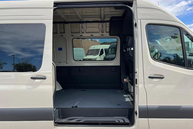 new 2025 Mercedes-Benz Sprinter 2500 car, priced at $75,665
