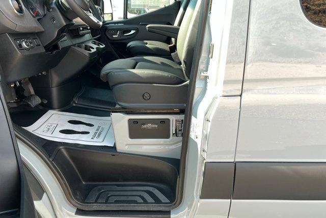 new 2025 Mercedes-Benz Sprinter 2500 car, priced at $84,181