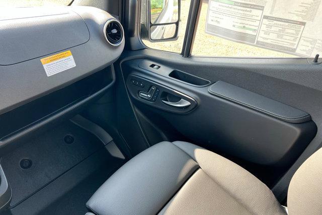 new 2025 Mercedes-Benz Sprinter 2500 car, priced at $84,181