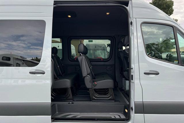new 2025 Mercedes-Benz Sprinter 2500 car, priced at $90,569