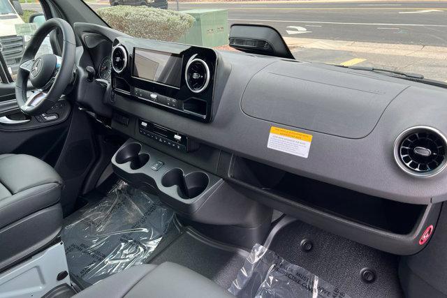 new 2025 Mercedes-Benz Sprinter 2500 car, priced at $90,569