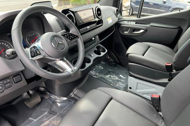 new 2025 Mercedes-Benz Sprinter 2500 car, priced at $90,569