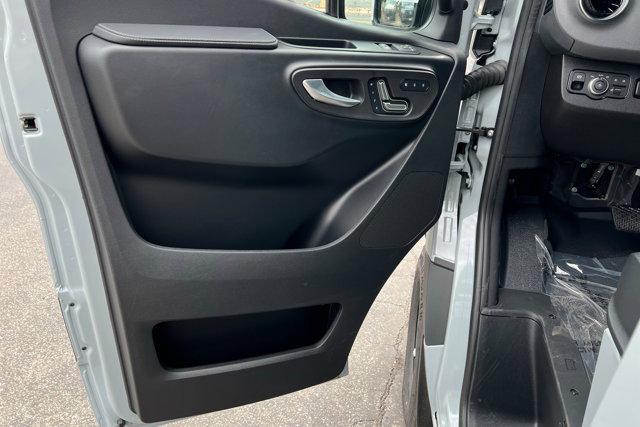 new 2025 Mercedes-Benz Sprinter 2500 car, priced at $90,569