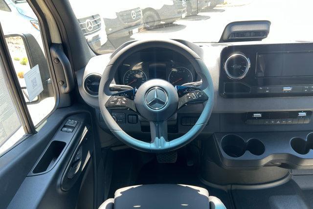 new 2025 Mercedes-Benz Sprinter 2500 car, priced at $72,513