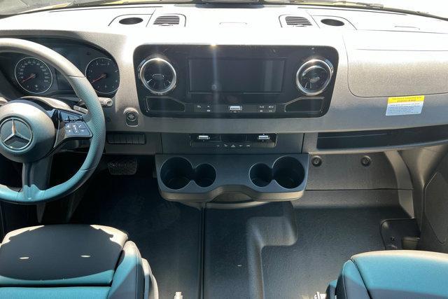 new 2025 Mercedes-Benz Sprinter 2500 car, priced at $72,513
