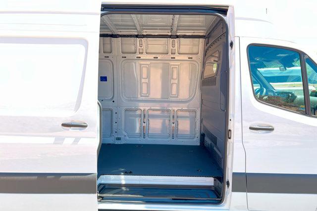 new 2025 Mercedes-Benz Sprinter 2500 car, priced at $68,650