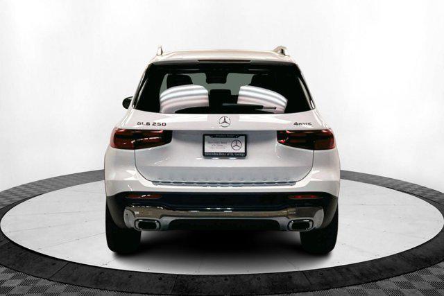 new 2025 Mercedes-Benz GLB 250 car, priced at $49,595