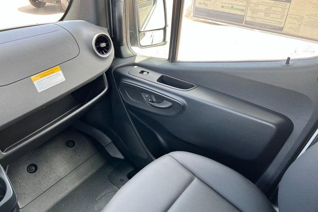 new 2025 Mercedes-Benz Sprinter 2500 car, priced at $80,442
