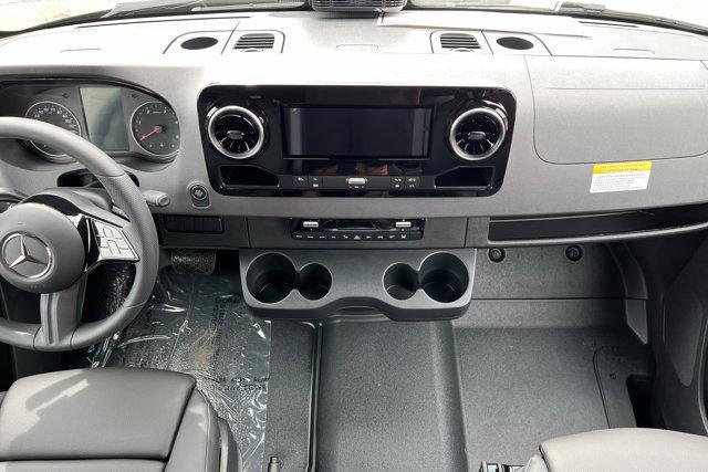 new 2025 Mercedes-Benz Sprinter 2500 car, priced at $81,381
