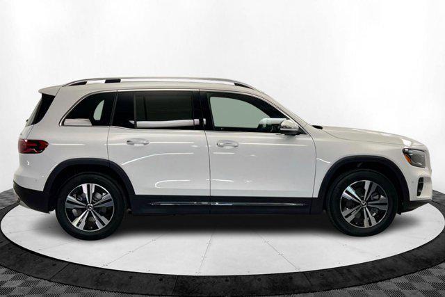 new 2026 Mercedes-Benz GLB 250 car, priced at $51,815