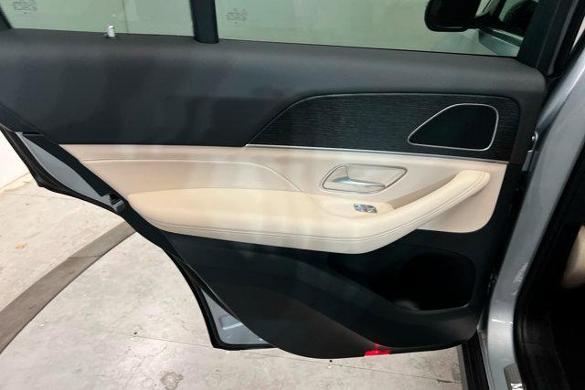 new 2025 Mercedes-Benz GLE 350 car, priced at $71,315