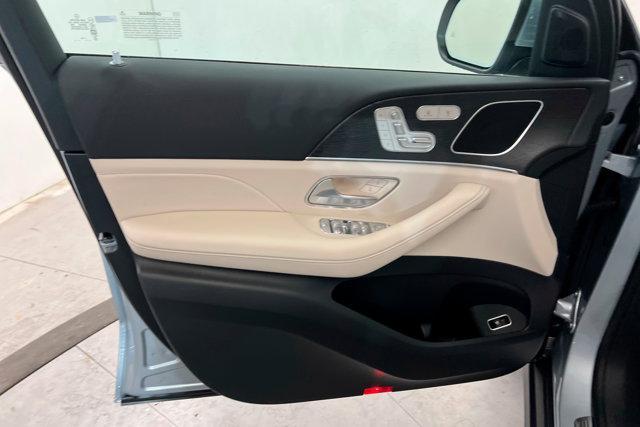 new 2025 Mercedes-Benz GLE 350 car, priced at $71,315