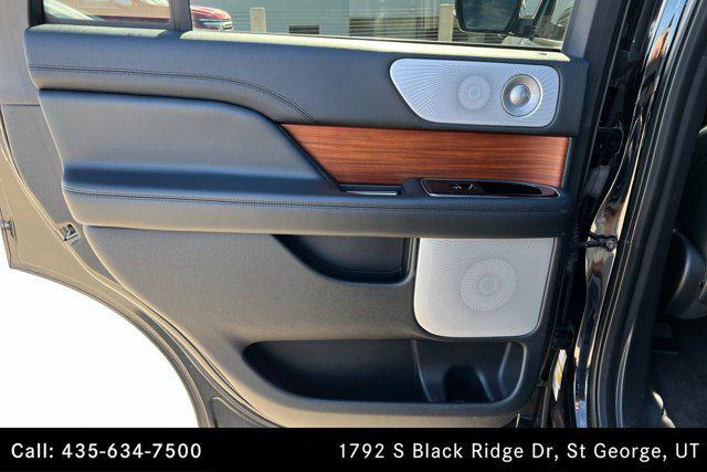 used 2019 Lincoln Navigator car, priced at $34,802