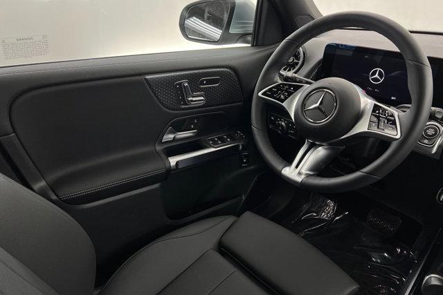 new 2025 Mercedes-Benz GLB 250 car, priced at $53,385