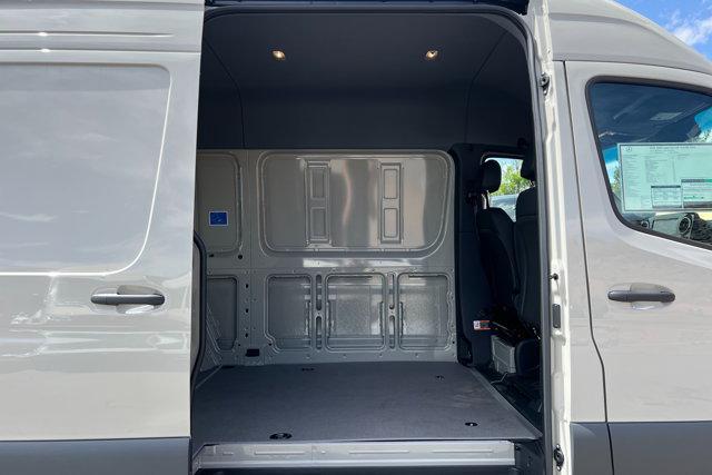 new 2025 Mercedes-Benz Sprinter 2500 car, priced at $78,650