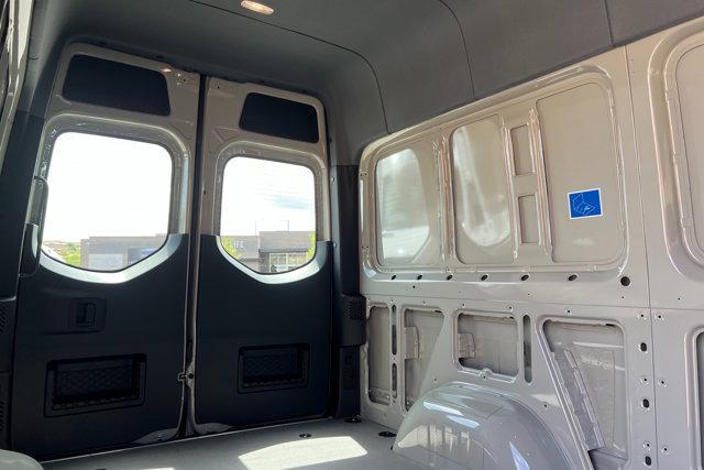 new 2025 Mercedes-Benz Sprinter 2500 car, priced at $78,650