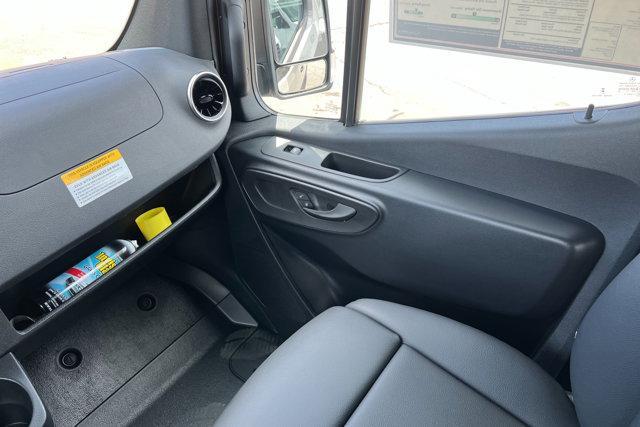 new 2025 Mercedes-Benz Sprinter 2500 car, priced at $78,650