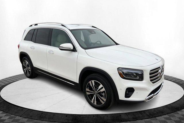 new 2025 Mercedes-Benz GLB 250 car, priced at $47,145