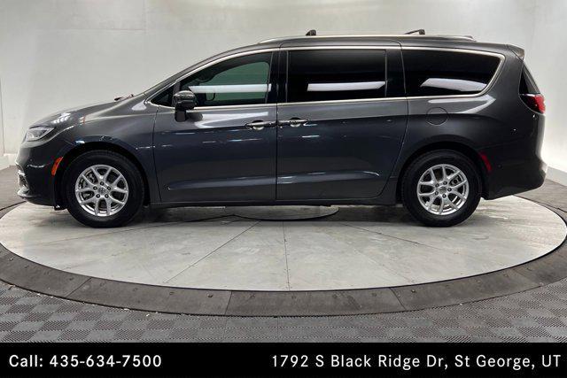 used 2021 Chrysler Pacifica car, priced at $17,000