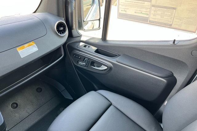 new 2025 Mercedes-Benz Sprinter 2500 car, priced at $85,006