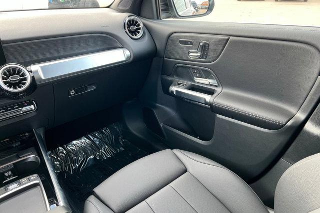 new 2026 Mercedes-Benz GLB 250 car, priced at $52,245