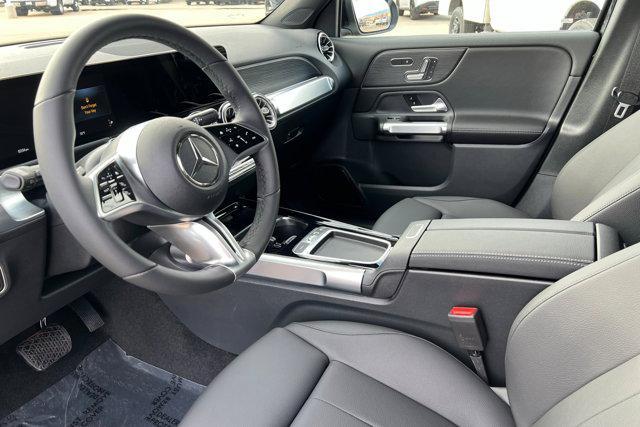 new 2026 Mercedes-Benz GLB 250 car, priced at $52,245