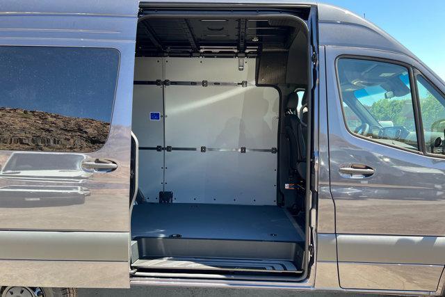 new 2024 Mercedes-Benz Sprinter 2500 car, priced at $81,098