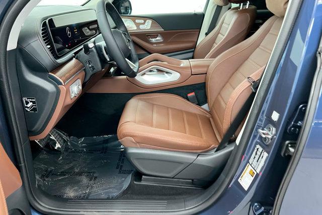 new 2025 Mercedes-Benz GLS 450 car, priced at $100,400