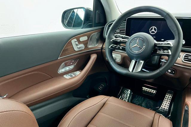 new 2025 Mercedes-Benz GLS 450 car, priced at $100,400