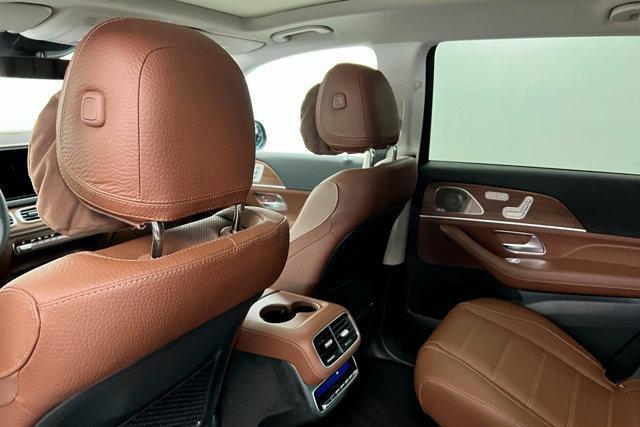 new 2025 Mercedes-Benz GLS 450 car, priced at $100,400