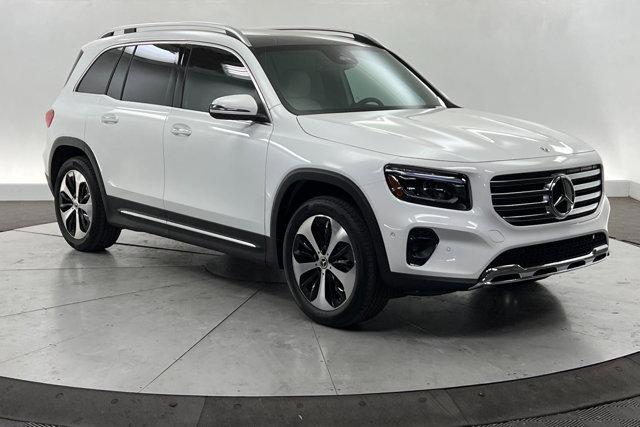 new 2024 Mercedes-Benz GLB 250 car, priced at $51,815