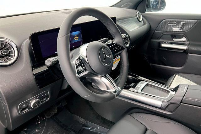 new 2025 Mercedes-Benz GLA 250 car, priced at $50,795
