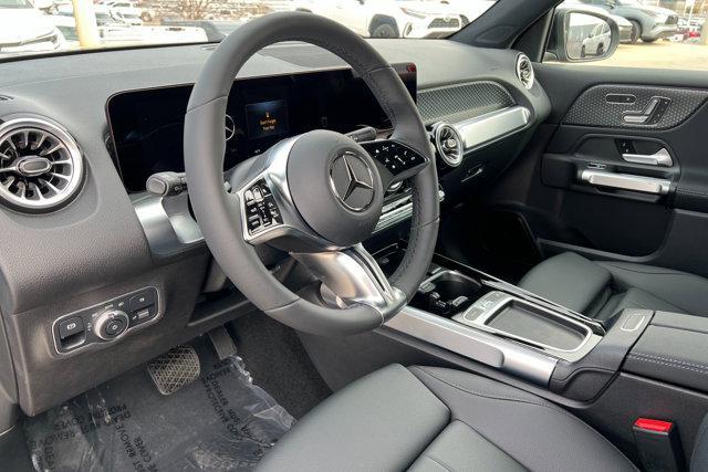 new 2024 Mercedes-Benz EQB 300 car, priced at $62,915