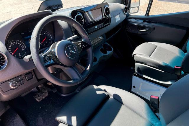 new 2025 Mercedes-Benz Sprinter 2500 car, priced at $59,186