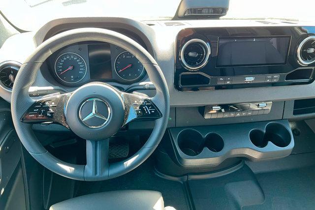 new 2025 Mercedes-Benz Sprinter 2500 car, priced at $59,186