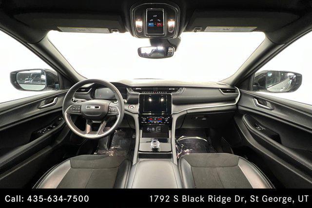 used 2024 Jeep Grand Cherokee L car, priced at $29,995