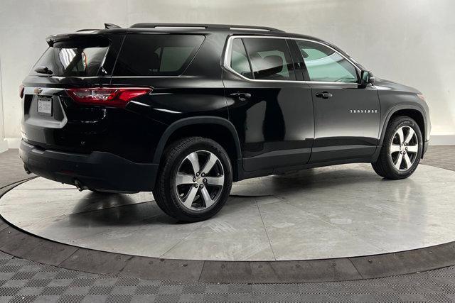 used 2021 Chevrolet Traverse car, priced at $26,300