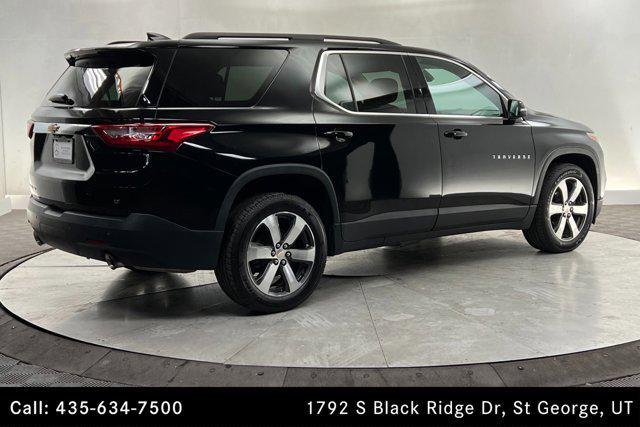 used 2021 Chevrolet Traverse car, priced at $23,999