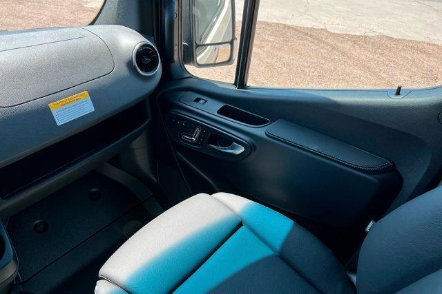 new 2025 Mercedes-Benz Sprinter 2500 car, priced at $77,777