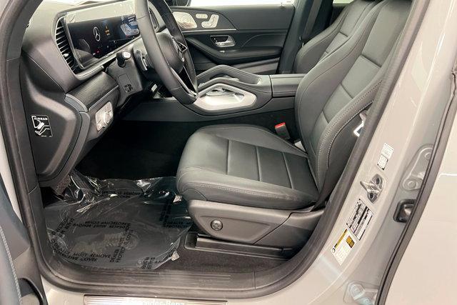 new 2025 Mercedes-Benz GLE 450 car, priced at $85,045
