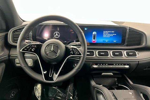 new 2025 Mercedes-Benz GLE 450 car, priced at $85,045