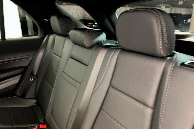 new 2025 Mercedes-Benz GLE 450 car, priced at $85,045