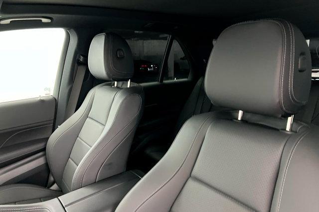 new 2025 Mercedes-Benz GLE 350 car, priced at $69,715
