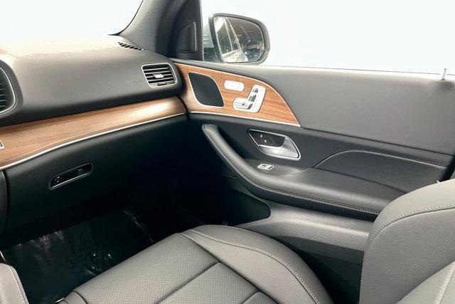 new 2025 Mercedes-Benz GLE 350 car, priced at $69,715