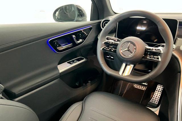 new 2025 Mercedes-Benz GLC 300 car, priced at $57,835